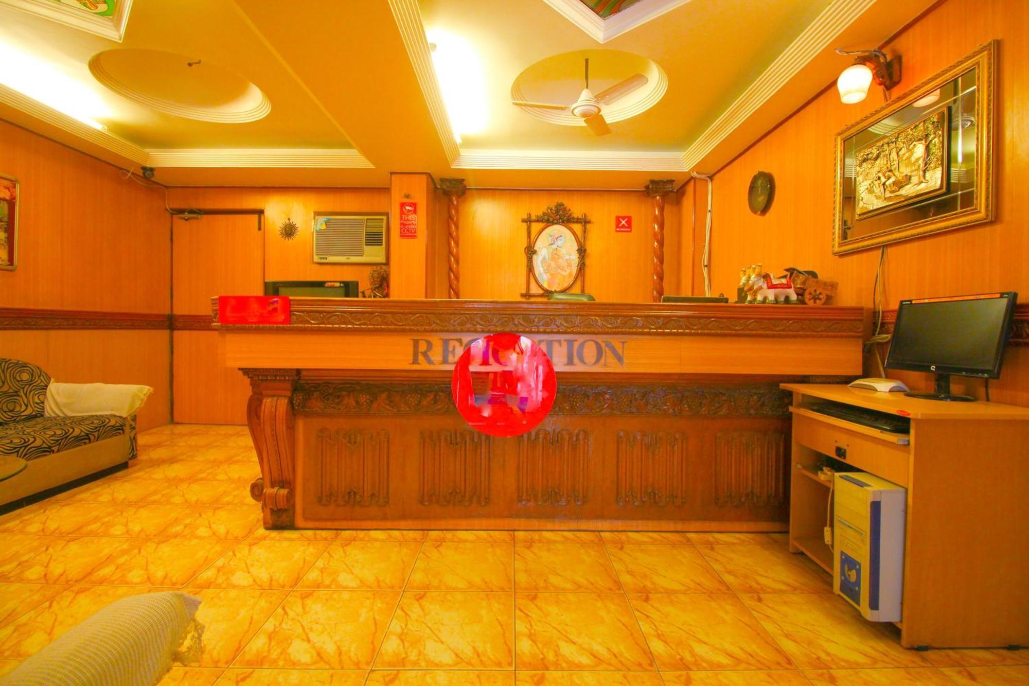 Hotel Upasana Rajkot Dış mekan fotoğraf